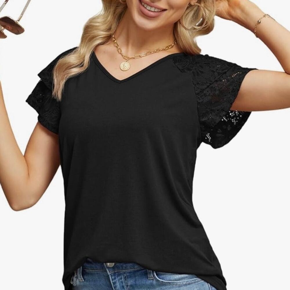New Women’s Medium Black T-shirt Lace Short Sleeves